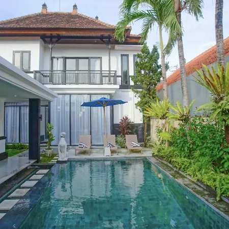 Nadina Villa In Canggu